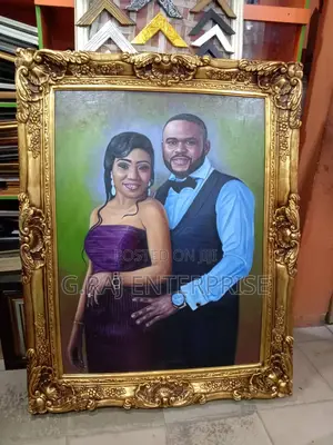 24/36 Picture Frame Can Go With Multiple Pictures and Arts