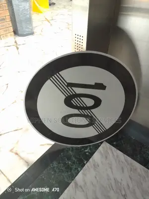 Traffic Sign Speed Limit 100
