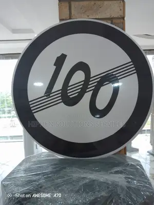 100 Road Sign Speed Limit