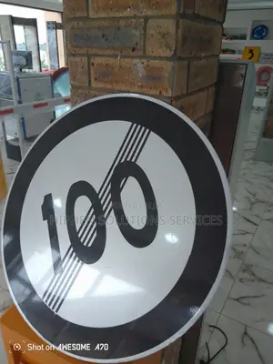 100 Km Speed Limit Sign