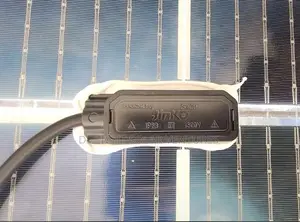 Original Jinko Panel 540 Watts, Bificial, Halfcut
