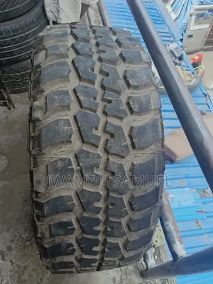 35*12.50R20 Tokunbo Tyre Grade One