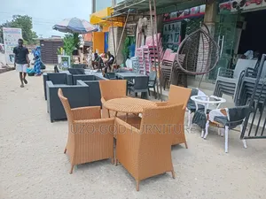 Big Boy Rattan Round Table Original