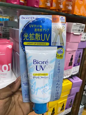 Biore UV Aqua Rich Light Up Essence