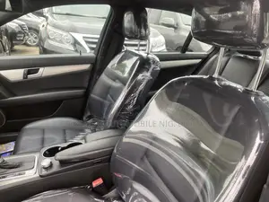 Mercedes-Benz C300 2013 Black