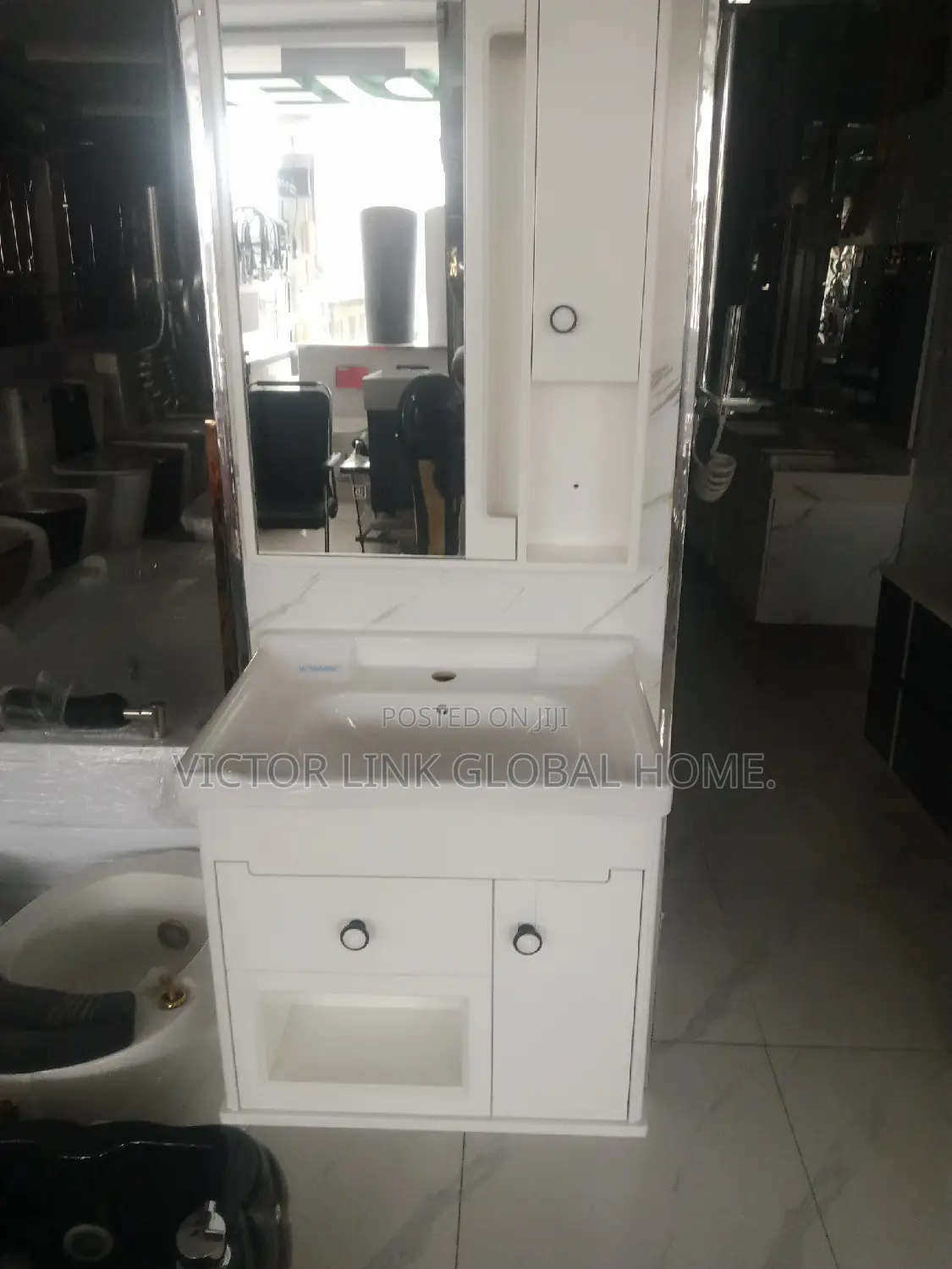 England Quality Cabinet