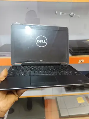 Laptop Dell Latitude E7240 8GB Intel Core I5 SSD 256GB