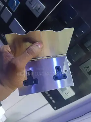 Quality Metal Floor Double Socket.