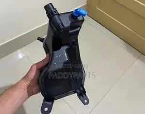 BMW E90/E92/E93 Coolant Reservoir Expansion Tank