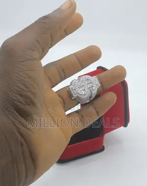 Iced Dollar Sign Men’S Luxe Ring Silver