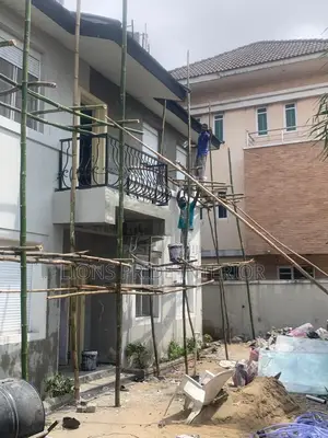 Exterior Wall Screeding