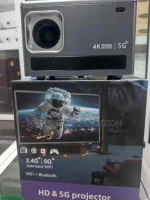 Mini Projector 4K , Portable Projector Wifi 6 Bluetooth