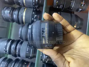 Nikon 50mm F1.4