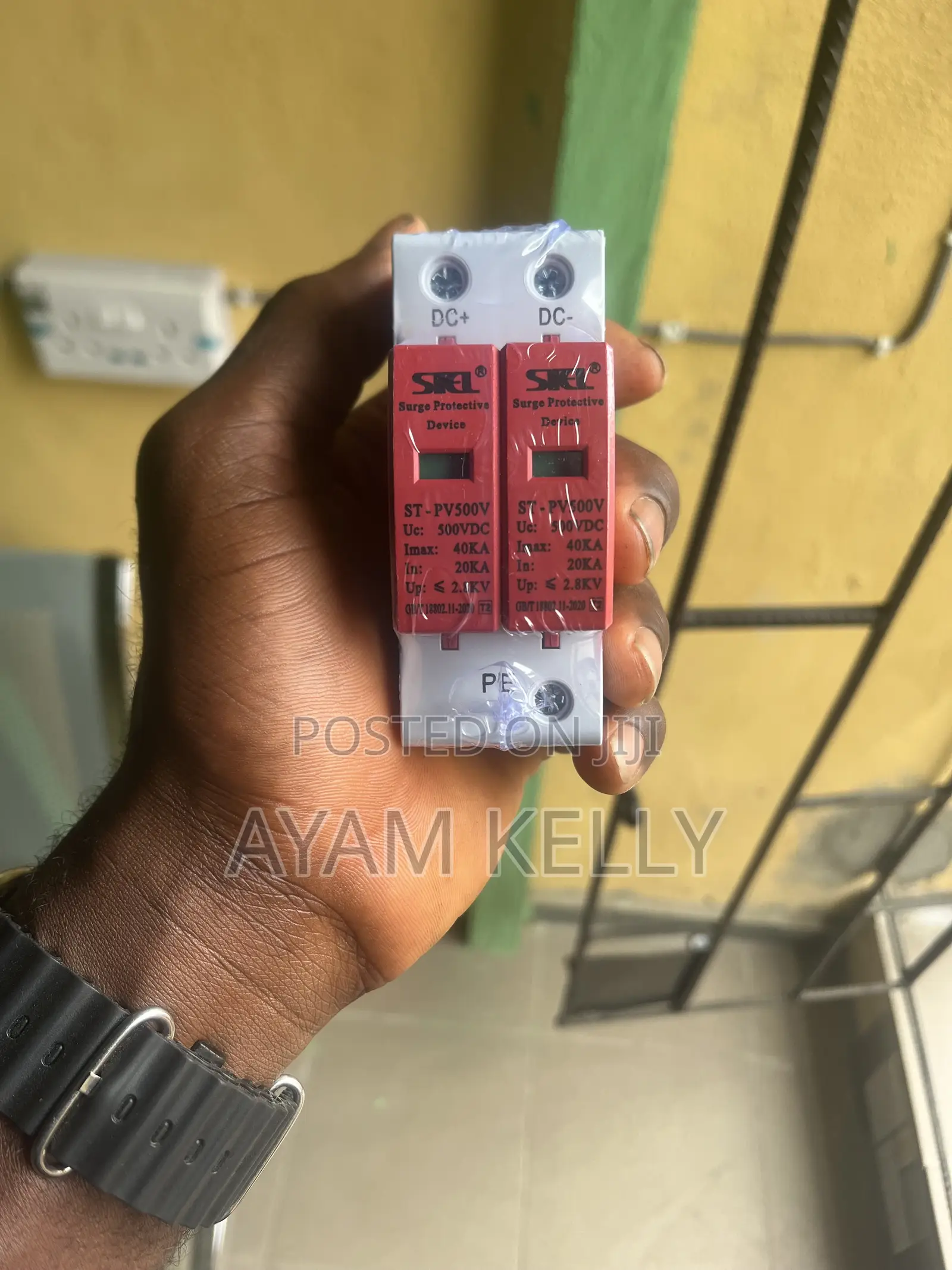 Dc Surge Protector Device Against Thunder Storm And