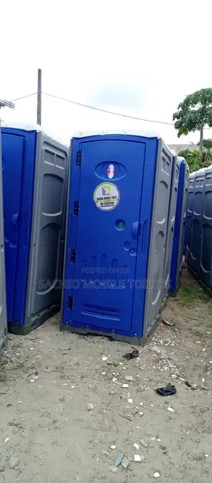 Premium Mobile Toilets for High-Rise Construction in Lagos