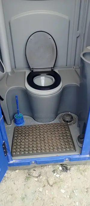 Trusted Mobile Toilets for Large-Scale Events in Lagos
