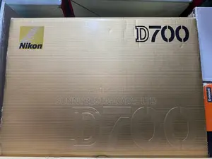 Nikon D700 Body