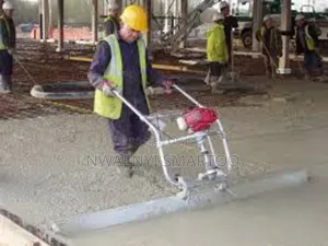 Concrete Vibrating Screening Machine