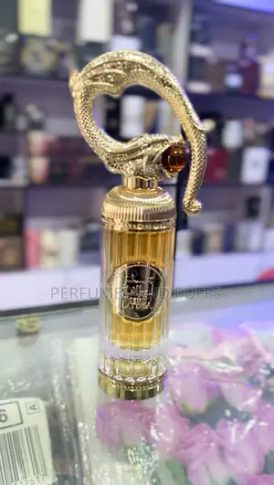 Sehr Perfume