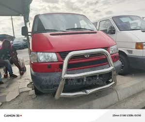 Volkswagen Transporter 2005 Red