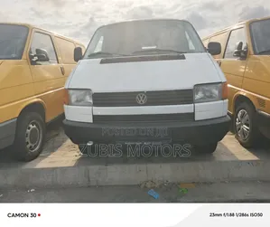 Volkswagen Transporter 2005 White