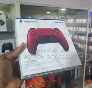 Plastation 5 Controller (Cosmic Red)