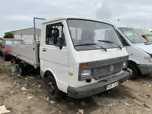 Volkswagen LT 2000 White