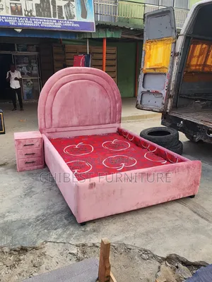 Quality 4.5by6 Upholstery Padded Bed Frame With One Bed Side