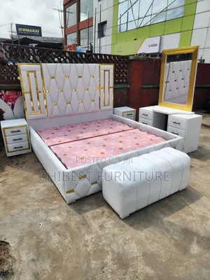 6by6 Complete Set of Leather Upholstery Padded Bed