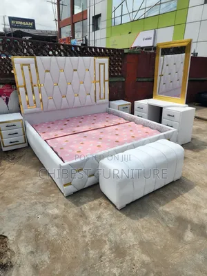 Quality 6by6 Complete Set of Leather Upholstery Padded Bed