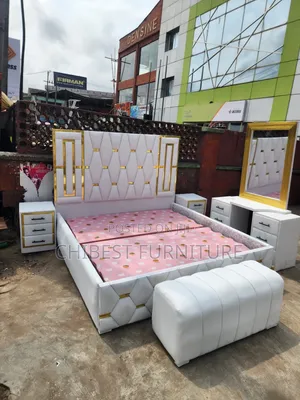 Quality 6by6 Complete Set of Leather Upholstery Padded Bed