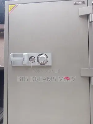 GB (109) Manual Fireproof Safe