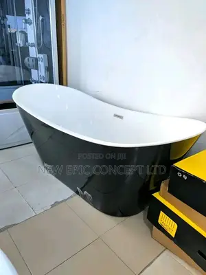 Executive Black and White Bathtub