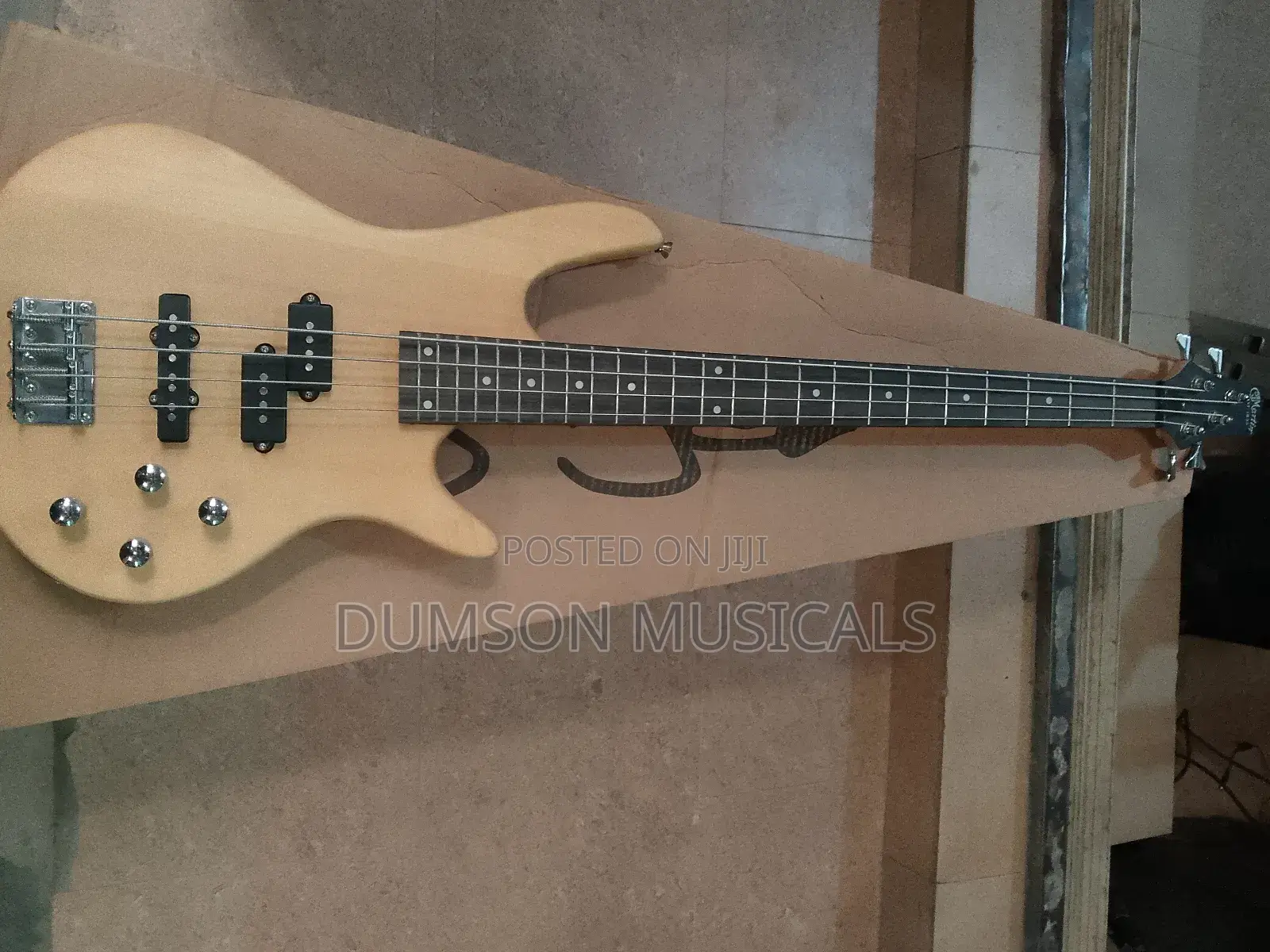 4 Strings Passive Bass Guitar 