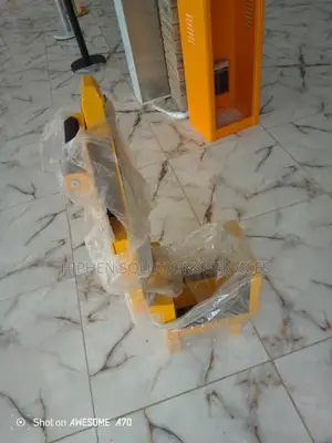 Security Wheel Tire Tyre Clamp Parking Lock for Trailer