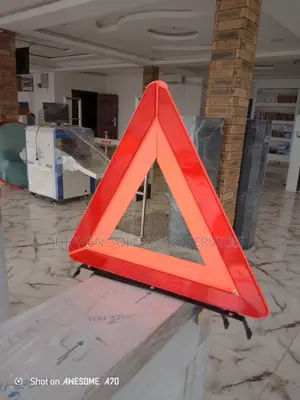 Triangle Emergency Warning