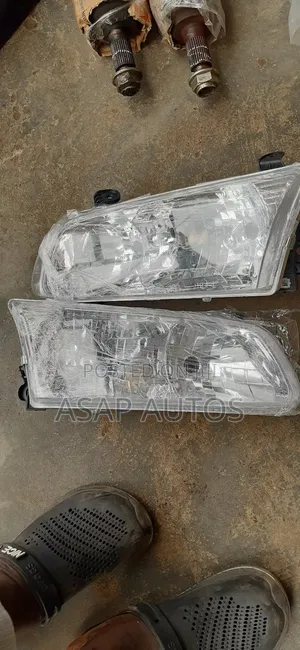 Headlamp Carmry 2000