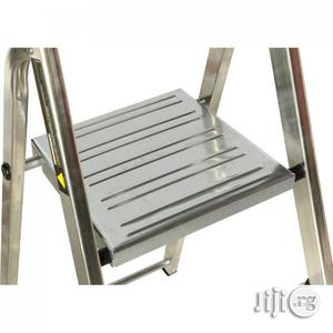 9 Step Platform Ladder
