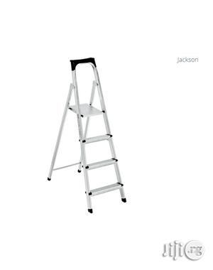 4 Step Platform Ladder