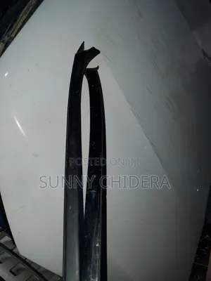 ML 2013 /14 Front Windscreen Chrome Set