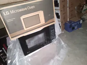 The Brand New Lg Black Microwave ''Mwo2044''