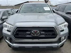 Toyota Tacoma 2020 Silver