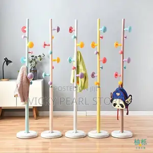 Classic Coat Hanger