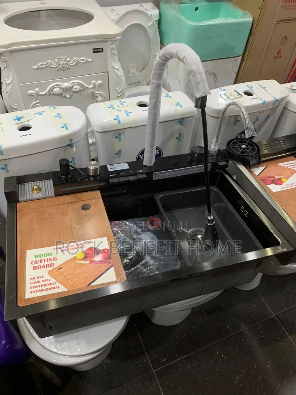 Exclusive Kitchen Sink Black