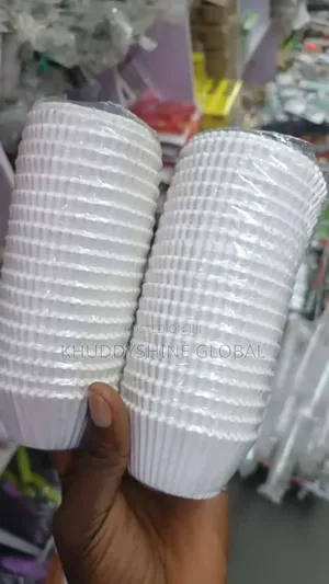 100 Pieces Paper Cup for Muffin (White)