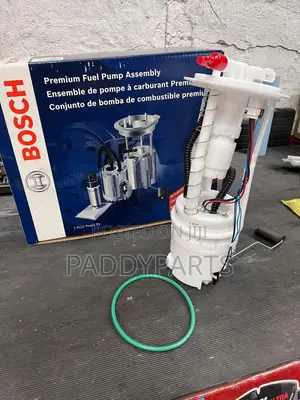 Suzuki Equator Fuel Pump