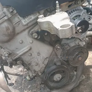 Direct 2zr Toyota Corolla Engine 4plug 2010 to 2017 Model.