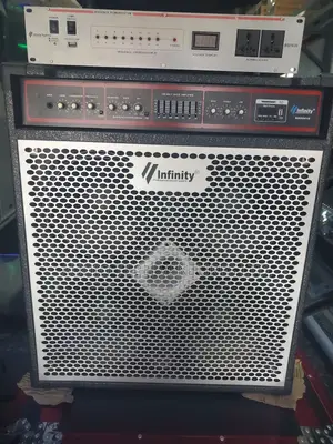 Infinity Bass Combo 250 Watts