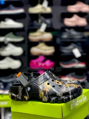 Crocs-Off Road