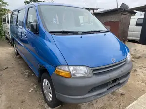Toyota HiAce 2005 Blue